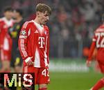 21.01.2026,  Fussball UEFA Championsleague 2025/2026: Vorrunde 7.Spieltag, FC Bayern M�nchen - Union Saint-Gilloise, in der Allianz-Arena M�nchen.  Lennart Karl (FC Bayern M�nchen) nachdenklich.
  

