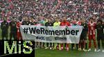 24.01.2026, Fussball Bundesliga 2025/2026, 19.Spieltag, FC Bayern M�nchen - FC Augsburg, in der Allianz-Arena M�nchen,   WeRemember Banner beider Mannschaften



