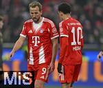 24.01.2026, Fussball Bundesliga 2025/2026, 19.Spieltag, FC Bayern M�nchen - FC Augsburg, in der Allianz-Arena M�nchen,   v.l. Harry Kane (FC Bayern M�nchen) und Jamal Musiala (Bayern M�nchen) sind nachdenklich



