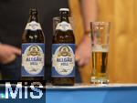 29.01.2026, Bad W�rishofen im Unterallg�u, Bierflaschen stehen zum probieren bereit. Allg�u Hell von der Lindenbrauerei Mindelheim 