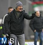 31.01.2026, Fussball 1. Bundesliga 2025/2026, 20.Spieltag, FC Augsburg - FC St. Pauli, in der WWK-Arena Augsburg. Trainer Alexander Blessin (FC St. Pauli) ist unzufrieden.
 

