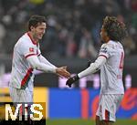 31.01.2026, Fussball 1. Bundesliga 2025/2026, 20.Spieltag, FC Augsburg - FC St. Pauli, in der WWK-Arena Augsburg. Michael Gregoritsch (Augsburg) jubelt mit seinen Teamkollegen, hier mit Han-Noah Massengo (FC Augsburg) 
 

