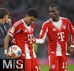 08.02.2026, Fussball Bundesliga 2025/2026, 21.Spieltag, FC Bayern M�nchen - TSG 1899 Hoffenheim, in der Allianz-Arena M�nchen,   Luis Diaz (FC Bayern M�nchen) hat sich den Ball genommen. v.l. Luis Diaz (FC Bayern M�nchen) und Nicolas Jackson (FC Bayern M�nchen) 


