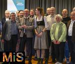 09.02.2026, Bad W�rishofen im Unterallg�u, Parteiveranstaltung zur Kommunalwahl 2026, Freie W�hler laden ein in den Kursaal. Zu Gast ist Hubert Aiwanger (links, Stellvertretender bayerischer Ministerpr�sident, Staatsminister f�r Wirtschaft, Landesentwicklung und Energie, Bundes- und bayerischer Landesvorsitzender der Freien W�hler) hier beim Gruppenfoto, re: Felizitas Schauer aus Bad W�rishofen (ehem. bayerische Jagdk�nigin) 