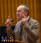 09.02.2026, Bad Wörishofen im Unterallgäu, Parteiveranstaltung zur Kommunalwahl 2026, Freie Wähler laden ein in den Kursaal. Zu Gast ist Hubert Aiwanger (Stellvertretender bayerischer Ministerpräsident, Staatsminister für Wirtschaft, Landesentwicklung und Energie, Bundes- und bayerischer Landesvorsitzender der Freien Wähler) hier am Rednerpult. 