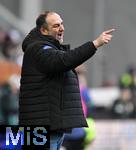 15.02.2026, Fussball 1. Bundesliga 2025/2026, 22.Spieltag, FC Augsburg - 1.FC Heidenheim, in der WWK-Arena Augsburg. Trainer Frank Schmidt (1. FC Heidenheim 1846) unzufrieden
 

