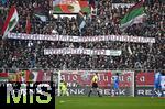 15.02.2026, Fussball 1. Bundesliga 2025/2026, 22.Spieltag, FC Augsburg - 1.FC Heidenheim, in der WWK-Arena Augsburg. Spruchband der Augsburger Fans
 


