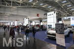20.02.2026, Die Auto-Messe Münchner Auto Tage 2026 in München im Messegelände Riem. Staunen und Testen und Kaufen, Autohändler zeigen ihre neuesten Modelle. Hier der Messestand von KIA Motors  