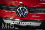 20.02.2026, Die Auto-Messe Münchner Auto Tage 2026 in München im Messegelände Riem. Staunen und Testen und Kaufen, Autohändler zeigen ihre neuesten Modelle.  Hier der Messestand von VW mit dem Golf GTI