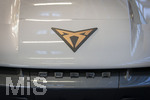 20.02.2026, Die Auto-Messe Münchner Auto Tage 2026 in München im Messegelände Riem. Staunen und Testen und Kaufen, Autohändler zeigen ihre neuesten Modelle. Hier der Messestand von Seat Cupra (Volkswagen Konzern)
