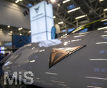 20.02.2026, Die Auto-Messe Münchner Auto Tage 2026 in München im Messegelände Riem. Staunen und Testen und Kaufen, Autohändler zeigen ihre neuesten Modelle. Hier der Messestand von Seat Cupra (Volkswagen Konzern)