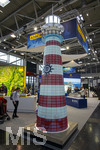 20.02.2026, Die Reise- und Freizeitmesse f.r.e.e.26 in München im Messegelände Riem.  MSC-Kreuzfahrten mit einem riesigen Leuchtturm an ihrem Messestand.
