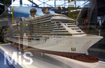 20.02.2026, Die Reise- und Freizeitmesse f.r.e.e.26 in München im Messegelände Riem. Am Stand von MSC-Cruises steht ein Modell-Schiff eines Kreuzfahrtschiffes die MSC Seaside
