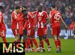 21.02.2026, Fussball Bundesliga 2025/2026, 23.Spieltag, FC Bayern M�nchen - Eintracht Frankfurt, in der Allianz-Arena M�nchen,   Alphonso Davies (FC Bayern M�nchen) ist angeschlagen und entt�uscht.


