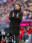 21.02.2026, Fussball Bundesliga 2025/2026, 23.Spieltag, FC Bayern München - Eintracht Frankfurt, in der Allianz-Arena München,  Trainer Albert Riera (Eintracht Frankfurt) in Rage 