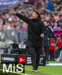 21.02.2026, Fussball Bundesliga 2025/2026, 23.Spieltag, FC Bayern München - Eintracht Frankfurt, in der Allianz-Arena München,  Trainer Albert Riera (Eintracht Frankfurt) in Rage 