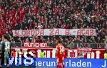 21.02.2026, Fussball Bundesliga 2025/2026, 23.Spieltag, FC Bayern München - Eintracht Frankfurt, in der Allianz-Arena München, Transparent aus der Südkurve: Sloboda ZA B. - ACAB, (All Cops are Bastards)