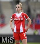 22.02.2026, Google Pixel Frauen-Fussball Bundesliga 2025/2026, 19.Spieltag, FC Bayern M�nchen - VfL Wolfsburg, im Bayern-Campus M�nchen, Giulia Gwinn (FC Bayern M�nchen) 