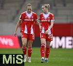 22.02.2026, Google Pixel Frauen-Fussball Bundesliga 2025/2026, 19.Spieltag, FC Bayern M�nchen - VfL Wolfsburg, im Bayern-Campus M�nchen, v.l. Magdalena Eriksson (FC Bayern M�nchen) und Franziska Kett (FC Bayern M�nchen) sind unzufrieden