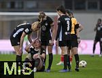 22.02.2026, Google Pixel Frauen-Fussball Bundesliga 2025/2026, 19.Spieltag, FC Bayern M�nchen - VfL Wolfsburg, im Bayern-Campus M�nchen, Camilla K�ver (Wolfsburg) angeschlagen.