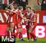 22.02.2026, Google Pixel Frauen-Fussball Bundesliga 2025/2026, 19.Spieltag, FC Bayern M�nchen - VfL Wolfsburg, im Bayern-Campus M�nchen, Klara B�hl (FC Bayern M�nchen) jubelt