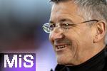 22.02.2026, Google Pixel Frauen-Fussball Bundesliga 2025/2026, 19.Spieltag, FC Bayern München - VfL Wolfsburg, im Bayern-Campus München, Präsident Herbert Hainer (FC Bayern) beim Interview 