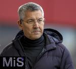 22.02.2026, Google Pixel Frauen-Fussball Bundesliga 2025/2026, 19.Spieltag, FC Bayern München - VfL Wolfsburg, im Bayern-Campus München, Präsident Herbert Hainer (FC Bayern) beim Interview  