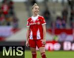 22.02.2026, Google Pixel Frauen-Fussball Bundesliga 2025/2026, 19.Spieltag, FC Bayern München - VfL Wolfsburg, im Bayern-Campus München, Giulia Gwinn (FC Bayern München) 