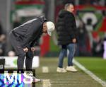 27.02.2026, Fussball 1. Bundesliga 2025/2026, 24.Spieltag, FC Augsburg - 1.FC K�ln, in der WWK-Arena Augsburg. Trainer Lukas Kwasniok (K�ln) resigniert
 

