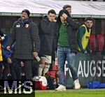 27.02.2026, Fussball 1. Bundesliga 2025/2026, 24.Spieltag, FC Augsburg - 1.FC K�ln, in der WWK-Arena Augsburg. Trainer Manuel Baum (FC Augsburg) ist nach dem Spiel erst mal nachdenklich,
 

