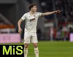 27.02.2026, Fussball 1. Bundesliga 2025/2026, 24.Spieltag, FC Augsburg - 1.FC Köln, in der WWK-Arena Augsburg.  Mert Kömür (FC Augsburg) 