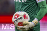 27.02.2026, Fussball 1. Bundesliga 2025/2026, 24.Spieltag, FC Augsburg - 1.FC Köln, in der WWK-Arena Augsburg. Torwart Marvin Schwäbe (Köln) 