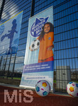 02.03.2026, Fussball  Eröffnung Niederlassung Mädchen an den Ball, an der Maiacher Schule in Nürnberg, Fussbälle vor dem Logo von Mädchen. an den Ball.