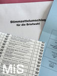 04.03.2026,  Die Wahl 2026 in Bayern wirft ihre Schatten voraus,  Kreistage, Stadträte, Gemeinderäte werden im Unterallgäu gewählt. Hier ein Teil des großen Wahlzettels.