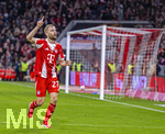 06.03.2026, Fussball Bundesliga 2025/2026, 25.Spieltag, FC Bayern München - Borussia Mönchengladbach, in der Allianz-Arena München, Konrad Laimer (FC Bayern München) jubel.