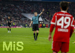 06.03.2026, Fussball Bundesliga 2025/2026, 25.Spieltag, FC Bayern München - Borussia Mönchengladbach, in der Allianz-Arena München, Schiedrichter Robert Schröder 