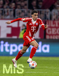 06.03.2026, Fussball Bundesliga 2025/2026, 25.Spieltag, FC Bayern München - Borussia Mönchengladbach, in der Allianz-Arena München, Jamal Musiala (Bayern München) am Ball 