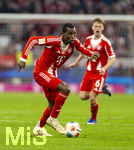 06.03.2026, Fussball Bundesliga 2025/2026, 25.Spieltag, FC Bayern München - Borussia Mönchengladbach, in der Allianz-Arena München, Nicolas Jackson (FC Bayern München) am Ball 