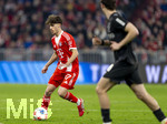 06.03.2026, Fussball Bundesliga 2025/2026, 25.Spieltag, FC Bayern München - Borussia Mönchengladbach, in der Allianz-Arena München, David Santos Daiber (Bayern München) am Ball 