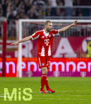 06.03.2026, Fussball Bundesliga 2025/2026, 25.Spieltag, FC Bayern München - Borussia Mönchengladbach, in der Allianz-Arena München, Konrad Laimer (FC Bayern München) 