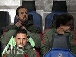 10.03.2026,  Fussball UEFA Championsleague 2025/2026: Achtelfinale, Atalanta Bergamo - FC Bayern München, in der New Balance Arena (Bergamo, Italien), v.l. Harry Kane (FC Bayern München) und Leon Goretzka (FC Bayern München) auf der Ersatzbank
  

