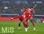 10.03.2026,  Fussball UEFA Championsleague 2025/2026: Achtelfinale, Atalanta Bergamo - FC Bayern München, in der New Balance Arena (Bergamo, Italien), Jonathan Tah (FC Bayern München) klärt den Ball.
  

