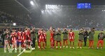 10.03.2026,  Fussball UEFA Championsleague 2025/2026: Achtelfinale, Atalanta Bergamo - FC Bayern München, in der New Balance Arena (Bergamo, Italien), Schlussjubel der Bayern oben das Endergebnis von 1:6
  

