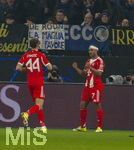 10.03.2026,  Fussball UEFA Championsleague 2025/2026: Achtelfinale, Atalanta Bergamo - FC Bayern München, in der New Balance Arena (Bergamo, Italien),  Torjubel, Josip Stanisic (Bayern München) und Serge Gnabry (FC Bayern München) 