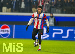 10.03.2026,  Fussball UEFA Championsleague 2025/2026: Achtelfinale, Atalanta Bergamo - FC Bayern München, in der New Balance Arena (Bergamo, Italien), Torwart Leonard Prescott (FC Bayern München) beim Aufwärmen.