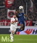 12.03.2026, Fussball UEFA Europa League 2025/2026: Achtelfinale, VfB Stuttgart - FC Porto, in der MHP-Arena Stuttgart, v.l. Deniz Undav (Stuttgart) gegen Terem Moffi (FC Porto) 
  

