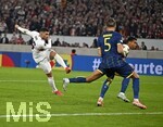 12.03.2026, Fussball UEFA Europa League 2025/2026: Achtelfinale, VfB Stuttgart - FC Porto, in der MHP-Arena Stuttgart, Deniz Undav (Stuttgart) zieht ab und trifft zum 1:2
  

