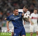 12.03.2026, Fussball UEFA Europa League 2025/2026: Achtelfinale, VfB Stuttgart - FC Porto, in der MHP-Arena Stuttgart, 
  Alberto Costa (FC Porto) gegen Deniz Undav (Stuttgart) 

