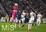 12.03.2026, Fussball UEFA Europa League 2025/2026: Achtelfinale, VfB Stuttgart - FC Porto, in der MHP-Arena Stuttgart, Torwart Alexander Nübel (Stuttgart) gegen Pepe (FC Porto) 
  

