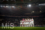 12.03.2026, Fussball UEFA Europa League 2025/2026: Achtelfinale, VfB Stuttgart - FC Porto, in der MHP-Arena Stuttgart, Mannschaftsfoto Stuttgart mit: Torwart Alexander Nübel (Stuttgart), Ramon Hendriks (Stuttgart), Angelo Stiller (Stuttgart), Ermedin Demirovic (Stuttgart), Nick Woltemade (Stuttgart), Atakan Karazor (Stuttgart), Jamie Leweling (Stuttgart), Jeff Chabot (Stuttgart), Deniz Undav (Stuttgart), Nikolas Nartey (Stuttgart), Finn Jeltsch (Stuttgart).